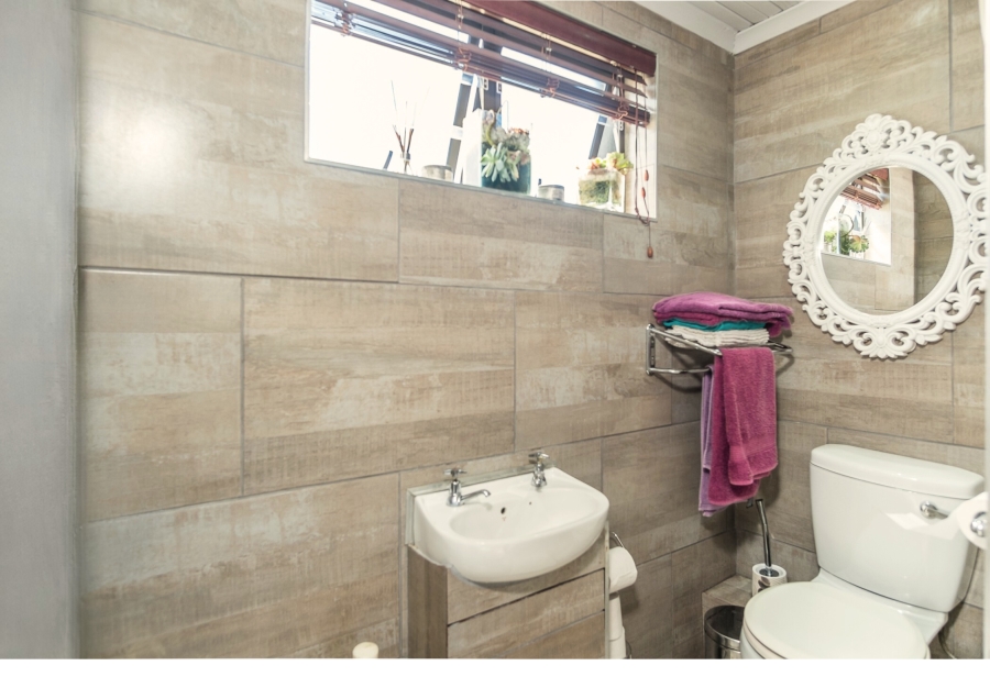 3 Bedroom Property for Sale in Capri Western Cape